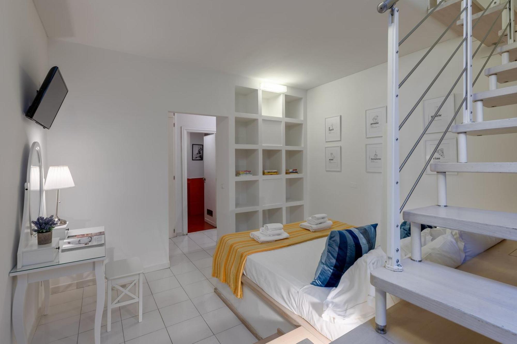 Charming Loft Near The Duomo Cathedral Apartamento Florencia